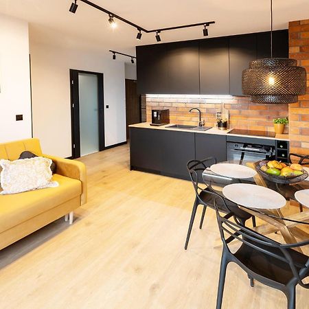 Kobiela Apartments Debowe Tarasy Katowice Bagian luar foto