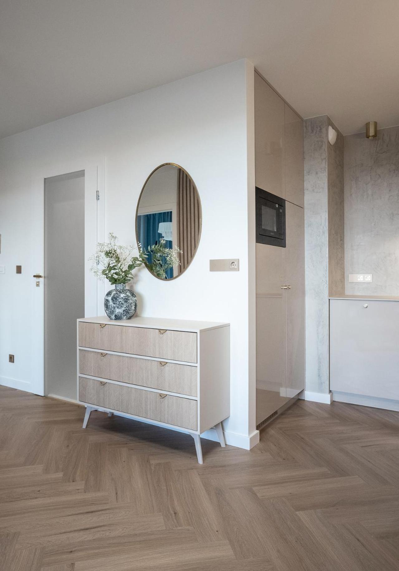 Kobiela Apartments Debowe Tarasy Katowice Bagian luar foto